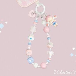 POP MART Molly Keychain